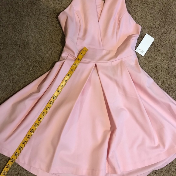 Formal Dress - Picture 8 of 8